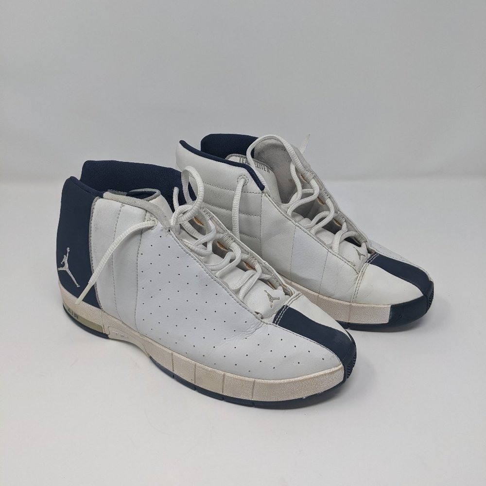 Jordan Youth size 6.5